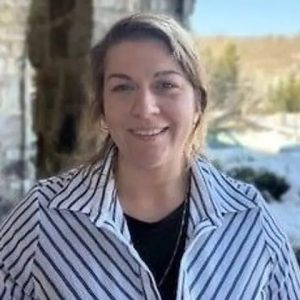 Chelsea Edwards’ Unexpected Rise at Mountain Lake Lodge Reveals Industry’s Hidden Power Shift